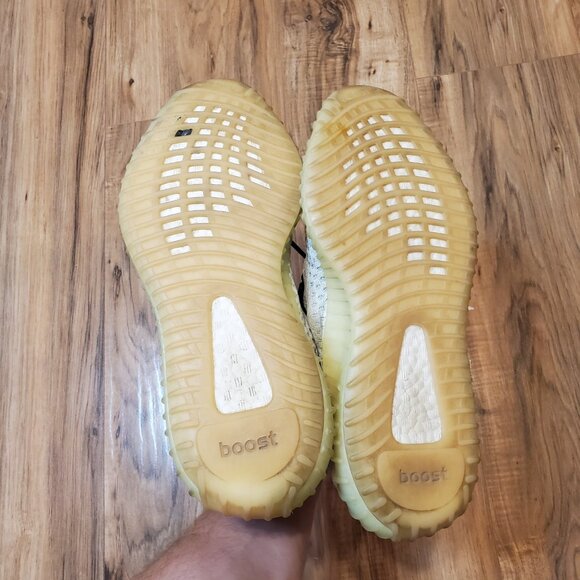 Adidas Yeezy 350 V2 Hyperspace Tan Size 8.5 US Mens - Picture 5 of 9
